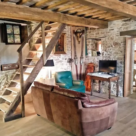 Chalet Maison En Pierre Fiastra