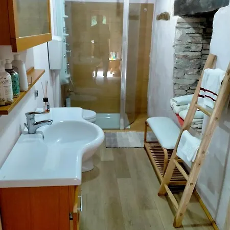 Maison En Pierre Fiastra