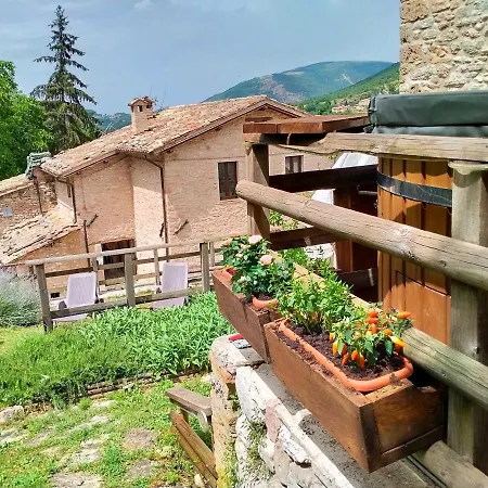 Maison En Pierre 木屋 菲亚斯特拉