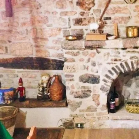 Maison En Pierre Dağ evi Fiastra