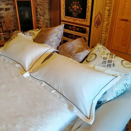 Maison En Pierre * Fiastra