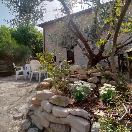Maison En Pierre Dağ evi *