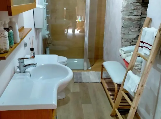 Maison En Pierre Fiastra